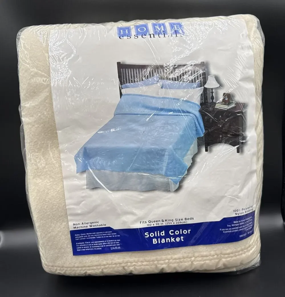 Vtg Kmart Essential Home Queen King Blanket 102
